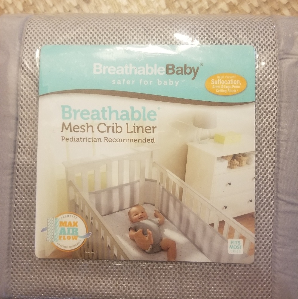 Baby crib breathable liner